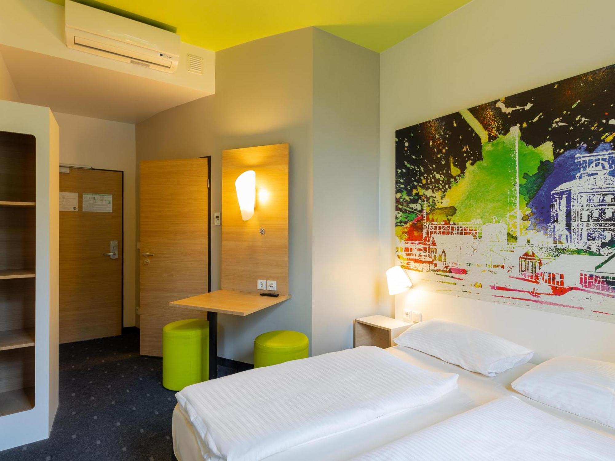 B&B Hotel Мильгейм-на-Руре Экстерьер фото