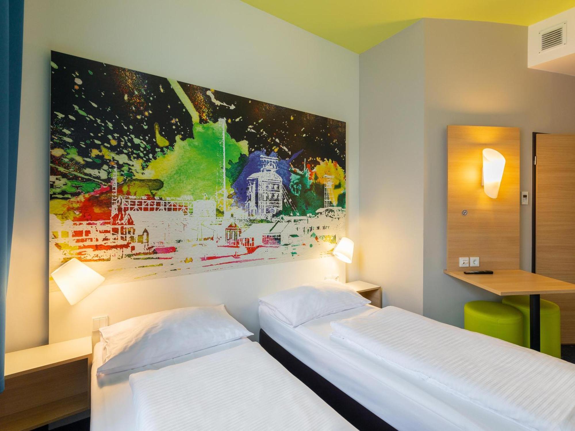 B&B Hotel Мильгейм-на-Руре Экстерьер фото